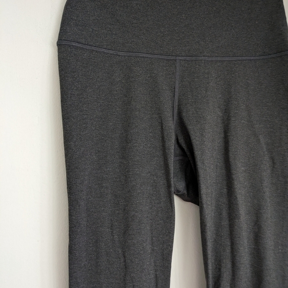 EVERLANE Perform Yoga Pilates Workout Legging Gray NEW Size M Regular - Picture 6 of 6
